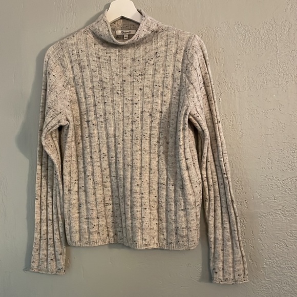 Madewell Donegal Evercrest Turtleneck Sweater - Picture 4 of 9